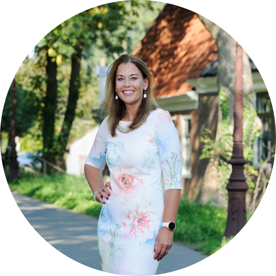 Go by Arts - Ingrid Arts